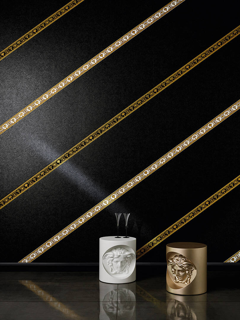Versace III 343051